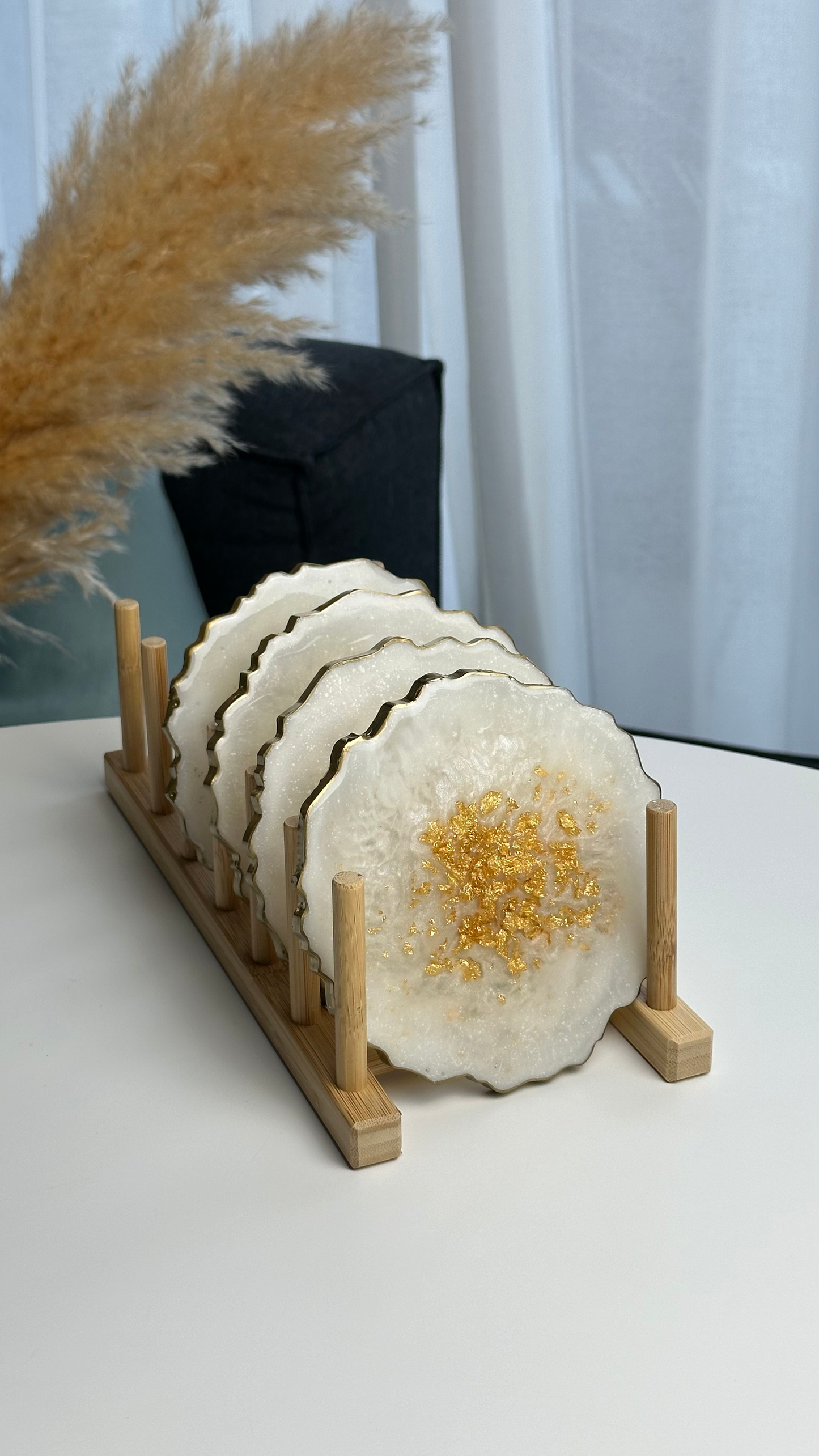 Набор подставок из смолы "Жемчужное золото"